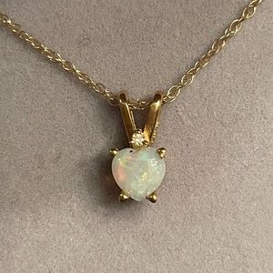 New Opal and Diamond pendant necklace